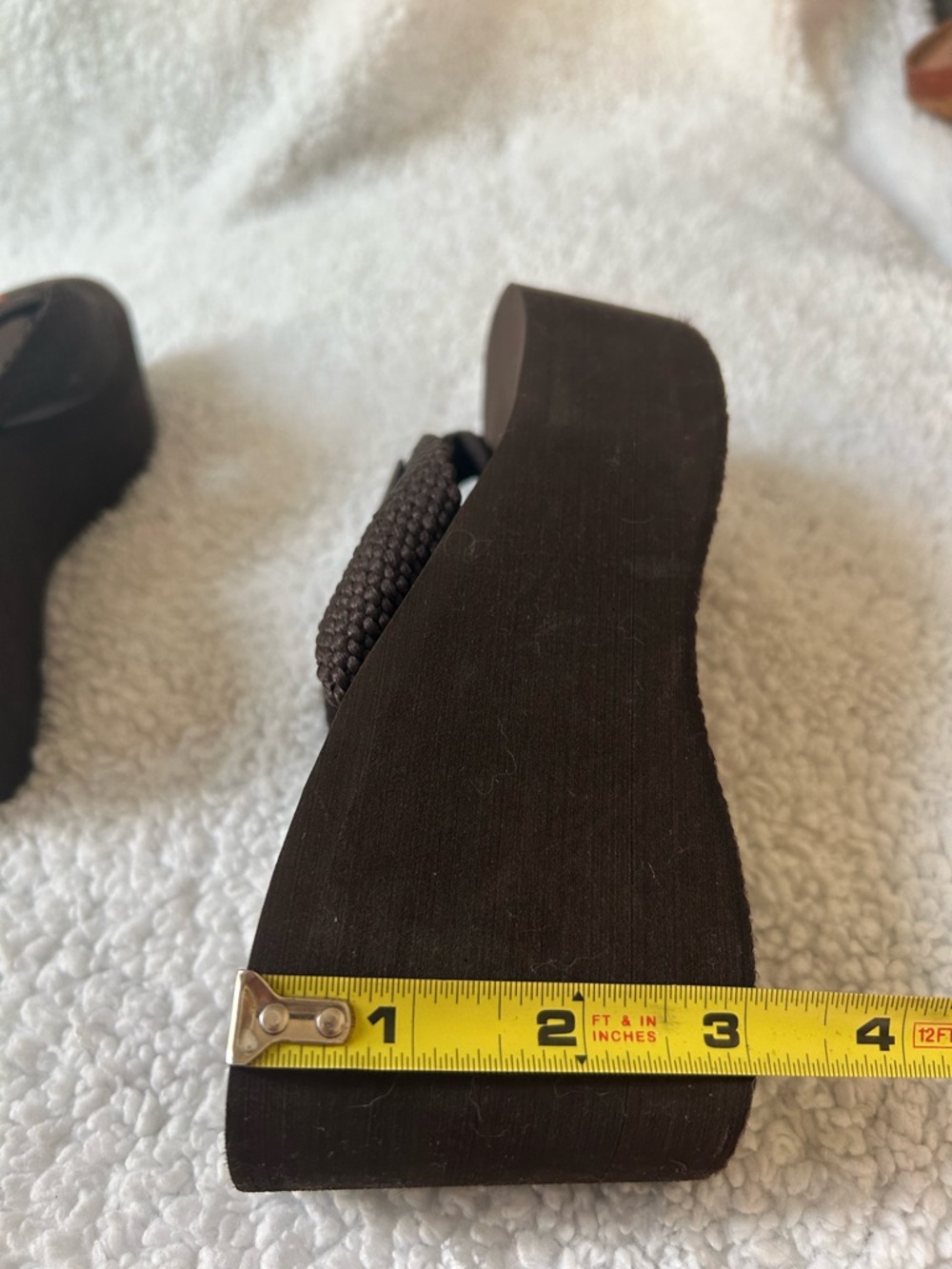 Rocket Dog Dark Brown Foam Thong Sandals - Picture 4 of 5